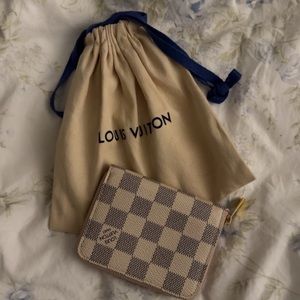 Louis Vuitton Zippy coin purse padlock